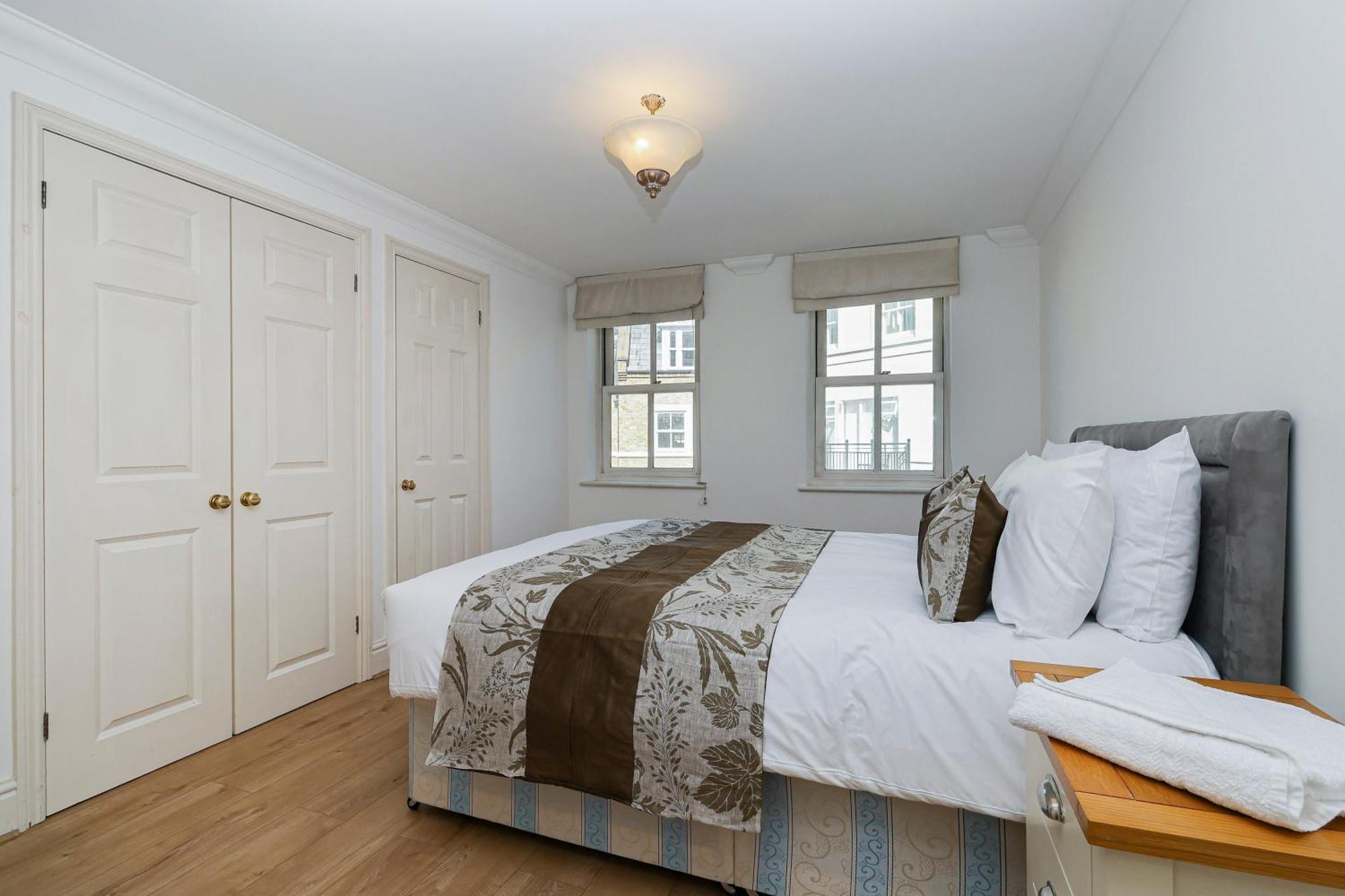 Two Bed Two Bath Kensington Appartamento